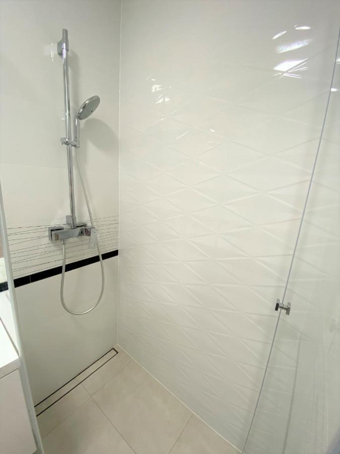 Exclusive 2Br! Apartment In Center +Netflix +Gym Varsovia Exterior foto