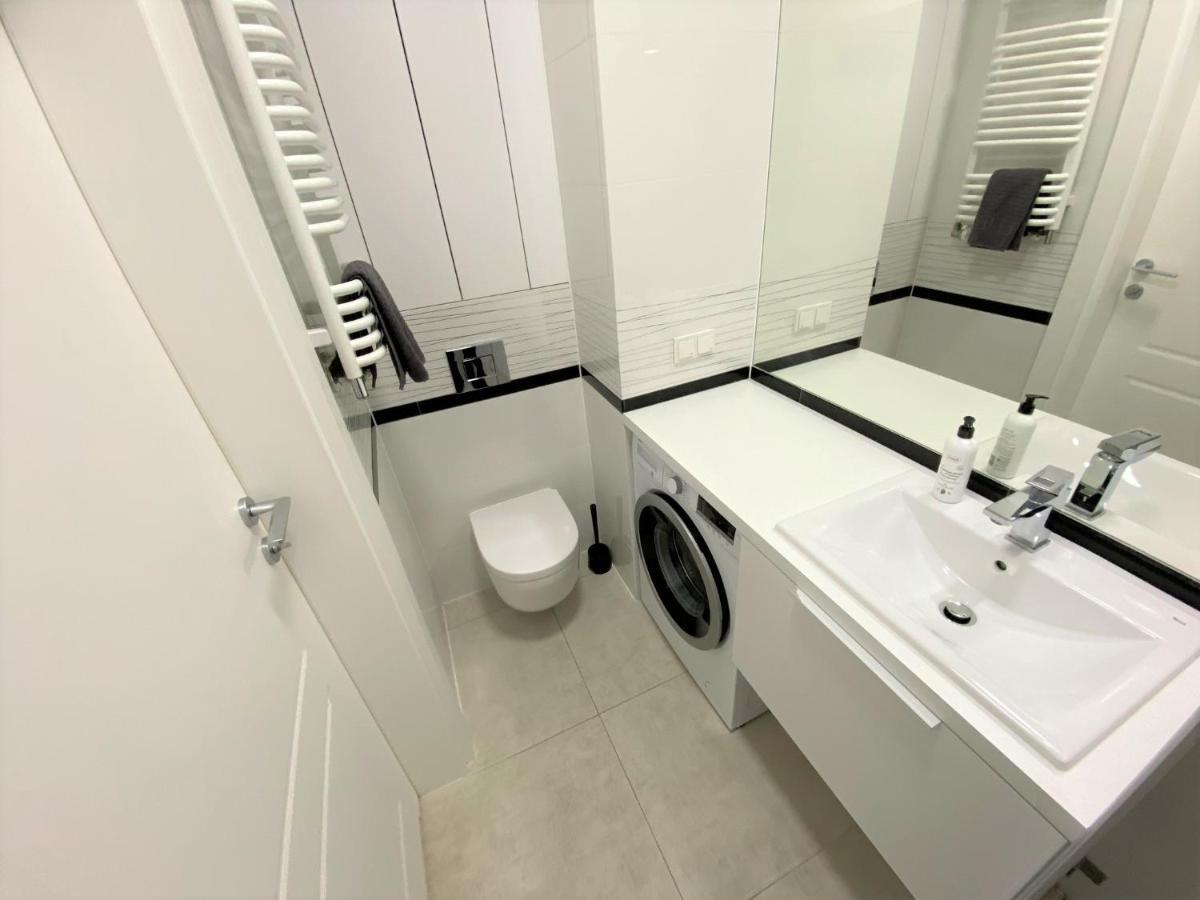Exclusive 2Br! Apartment In Center +Netflix +Gym Varsovia Exterior foto